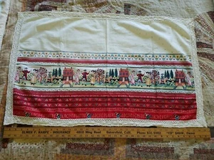 Vintage Red Table Runner Tablecloth Colonial Crocheted Edge Sampler 35" x 22" - Picture 1 of 7
