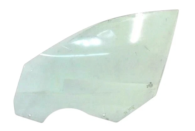 Стекло на окно передней левой водительской двери 09–15 BMW 740Li 750i оригинальное 51337182083 - Изображение 1 из 4