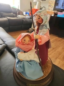 RARE VINTAGE ANNALEE COLLECTOR'S SERIES 1990 NATIVITY DOLLS #4131 Signed W/Stand - Picture 1 of 13