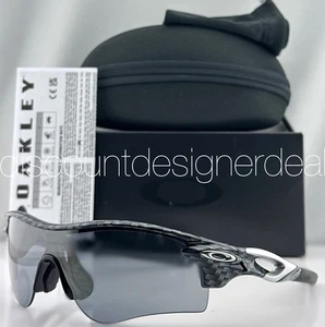 Oakley Radarlock Sunglasses Carbon Fiber Slate Frame Iridium Lens OO9206-11 (A) - Picture 1 of 8