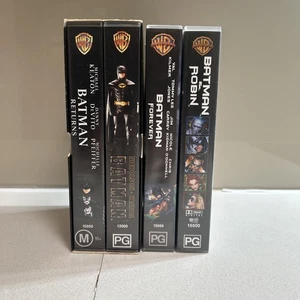 Batman Returns box set, Batman and Robbin,batman forever vhs - Picture 1 of 7