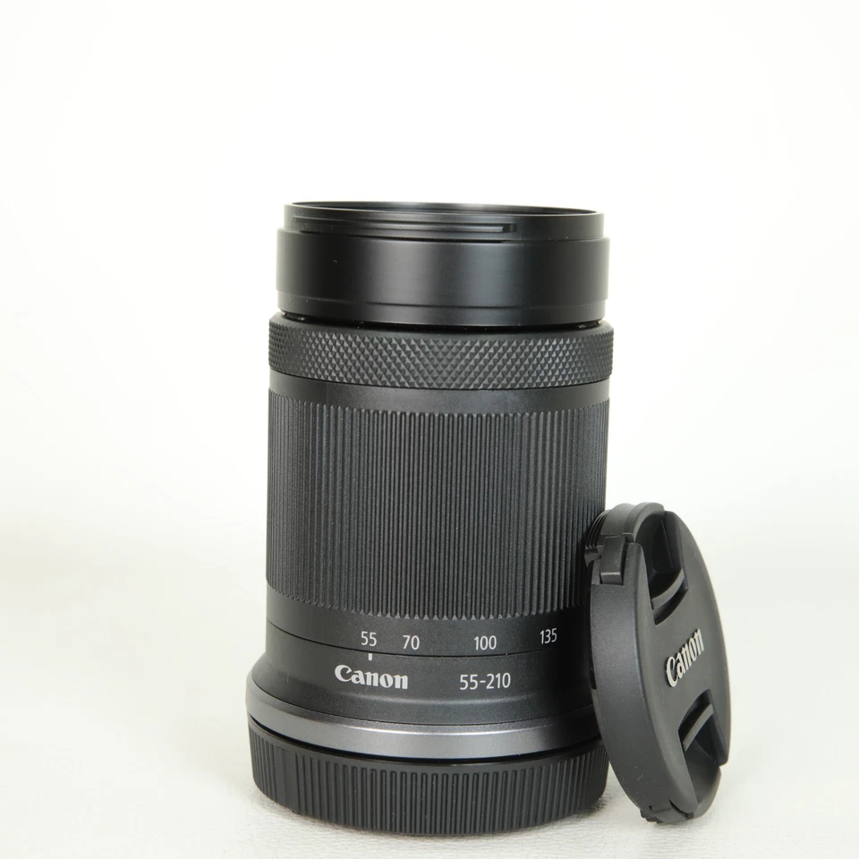 Canon RF-S 55-210mm F5-7.1  IS STM AF Zoom Lens, Never Used, Mint Confition - Image 1 of 4