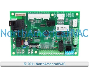 OEM ClimateMaster Heat Pump Furnace Control Circuit Board Replaces S17B0001N03 - Picture 1 of 1