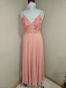 Azazie Formal Long Dress *  Peach Color * Lace Bodice * sz8 Average  - Picture 1 of 9