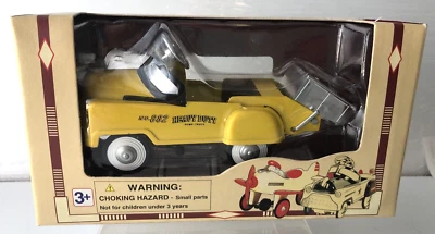 PEDAL POWER Vehicle Die Cast Metal 1:10 Scale NEW #882 Heavy Duty Dump Truck - Image 1 of 4