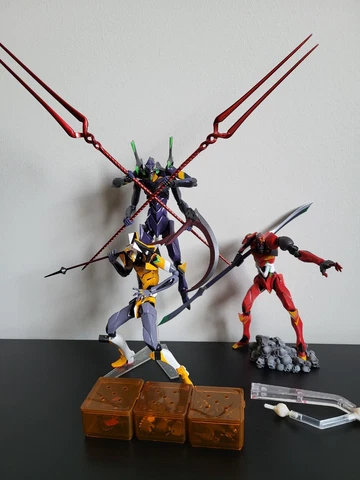 Evangelion Revoltech Bundle (Unit 13, Unit 02 Gamma, Mark .09) Cover