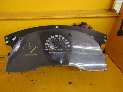 Chevrolet Lumina 1997-1999 cuadro de instrumentos OEM (179 k millas, corte de cable) 98 Foto 1 de 4