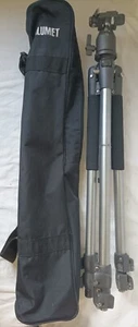Calumet CK6100 Tripod with Extension & Carrying Case Bag - Picture 1 of 10
