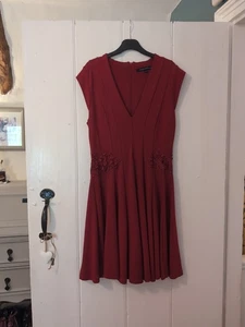 Beautiful Red French Connection Dress, Size 10, Excellent Condition - Picture 1 of 10
