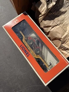 Lionel 6461 Niedergedrückter - Mittelflachwagen mit Ertl Koffer Allrad Zugmaschine 6-16957 5A - Bild 1 von 7