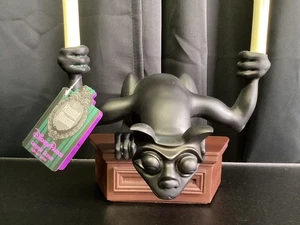 Esclusiva statuina Gargoyle Disney Parks Haunted Mansion illuminata 14" - Foto 1 di 5