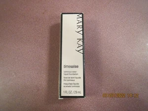NWB Ivory 2 Mary Kay Timewise Luminous Wear Liquid Foundation 1 oz Full Size - Picture 1 of 2