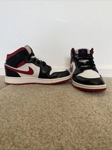 Size UK 4 (GS) - AIR JORDAN 1 MID BLACK WHITE GYM RED - Picture 1 of 10