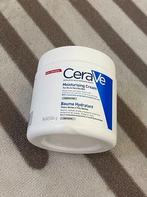 The CeraVe Moisturising Cream for Dry to Very Dry Skin, 454g - Image 1 of 4
