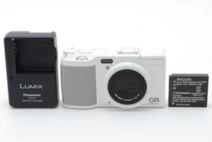 Read! Ricoh GR DIGITAL IV White Edition Digital Camera SC:1788[Exc+5] From Japan - Picture 1 of 13