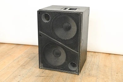 Subwoofer passivo Meyer Sound UltraSeries USW-1 duplo 15" CG01PSN - Imagem 1 de 4