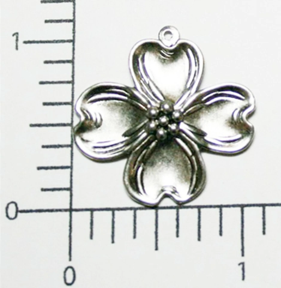 30304 - 2 Pc Victorian Dogwood Charm Jewelry Finding Silver Ox Foto 1 de 1