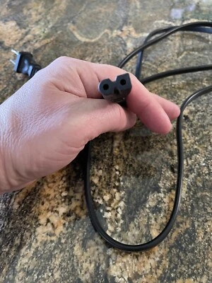 WELL-SHIN WS-027A-2 figure 8 WALL POWER CORD 2 Prong 125V 7A -E115330 - Image 1 of 4