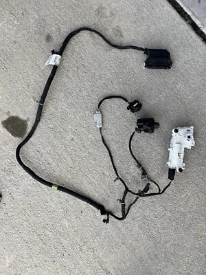 2020-2023 Chevrolet Silverado GMC Sierra Tailgate Camera Light Wiring Harness - Image 1 of 4