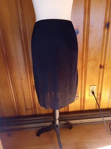 NWT Vtg Black Vassarette Half Slip Size Small 22" Long Splits - Picture 1 of 5