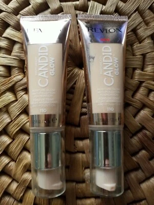 2 Revlon PhotoReady Candid Glow Moisture Glow Foundation #110 Porcelain  - Image 1 of 4