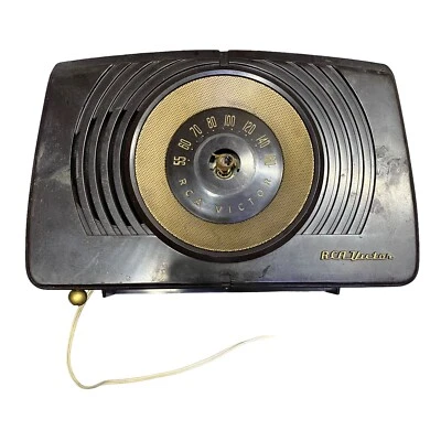 Vintage 1951 RCA Victor Model X551 Brown Bakelite Vacuum Tube Radio, ART DECO! - Image 1 of 4
