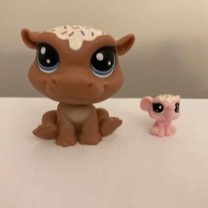 🌟Littlest Pet Shop Series 2 Cookie Hippomont 2-46 47 Hippo Chocolate Brown LPS - Picture 1 of 4