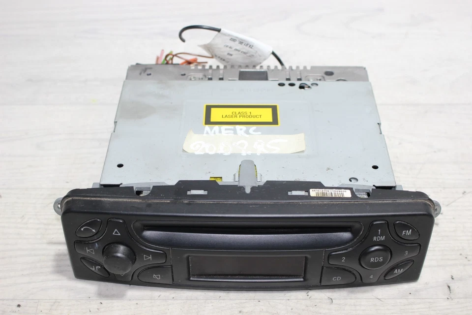 Radio Autoradio 2038201786 / BE6021 Mercedes Benz W203 CL Bj,02 - Bild 1 von 4