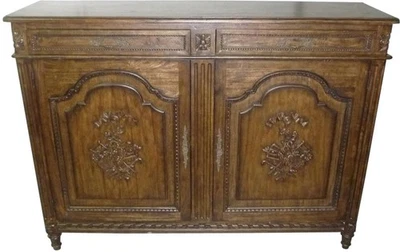 Aparador francés Luis XVI de madera tallada a mano Foto 1 de 3