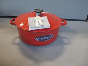 CHASSEUR 11832458 COATED ENAMEL CAST IRON 24 CM 3.8 L ROUND CASSEROLE DISH RED - Picture 1 of 4