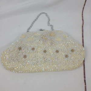 1950s Vintage Beaded Iridescent Sequin Purse Clutch Evening bag Made Hong Kong - Picture 1 of 8