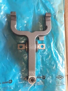 Eaton/Fuller Yoke Clutch Release Assembly P/N: FUL A7786 - Picture 1 of 3