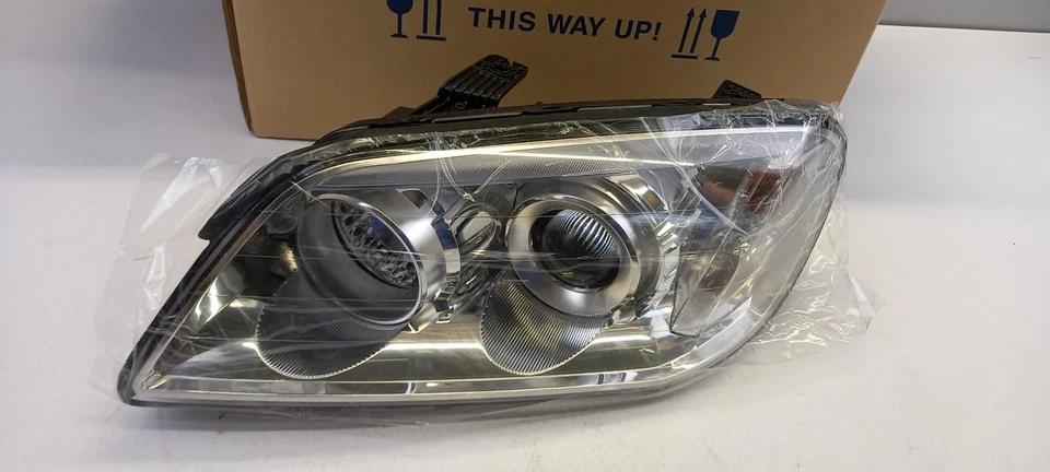 Original CHEVROLET Captiva C100 Hauptscheinwerfer Frontlicht links 96626973 - Bild 1 von 1