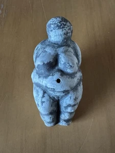Venus of Willendorf Female Goddess Prehistory Ancient Idol - Picture 1 of 6