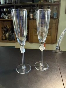 Pair of Lalique Roxanne Flute Glasses Fine French Crystal Signed - Picture 1 of 4