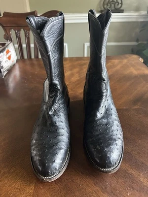Botas de caubói pretas vintage Larry Mahan estilo roper avestruz pena completa tamanho 8,5D - Imagem 1 de 4