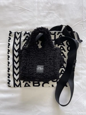 Marc Jacobs The Teddy Crossbody Black Small Tote Bag H011M12FA22 7x6x4 - Image 1 of 4