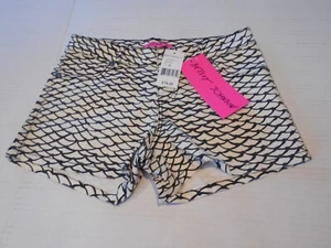 NWT Womens Betsey Johnson Denim Shorts Size 2 White with Black design - Picture 1 of 3