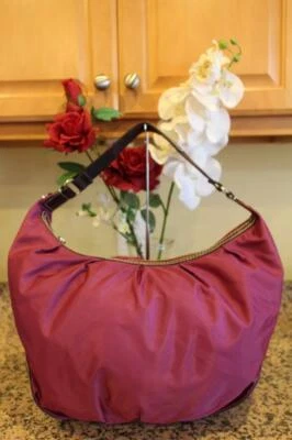 LANCEL Nylon Cuero Borgoña Bolso Monedero (pu210 Foto 1 de 4