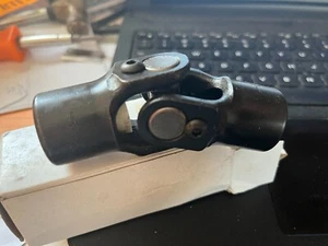 Sweet 401-50615 Steering U-Joint - 3/4"-30 Spline - Picture 1 of 2