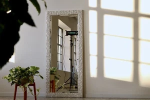 WANDSPIEGEL HOLZRAHMENSPIEGEL RAHMEN SPIEGEL ARTE WEISS & SILBER IN 13 VARIANTEN - Bild 1 von 4