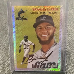 2023 Topps Chrome Platinum Topps Logo Refractor /499 Bryan De La Cruz #223 - Bild 1 von 3