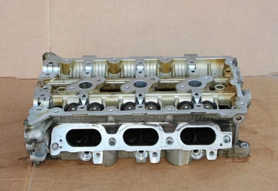 Motor OEM lado derecho culata derecha para Hyundai Santa Fe 2013-2018 3,3 L G6DH Foto 1 de 4