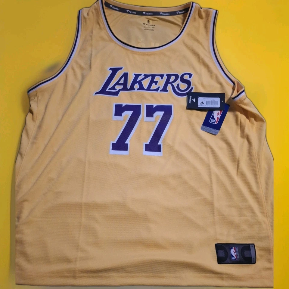 Camiseta deportiva de jugador réplica Fanatics NBA para hombre Luka Dončić LA Lakers talla 2XL - dorada nueva con etiquetas Foto 1 de 4