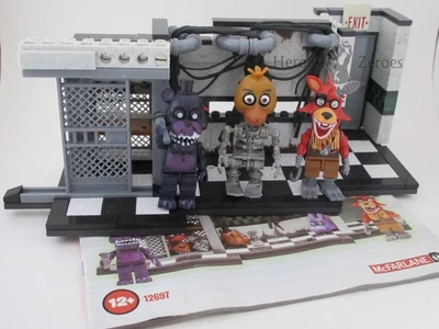 McFarlane FNAF Building Sets 12697 Parts and Service Set with 3x Figures & Book - Image 1 of 4