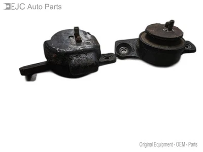 Par de soportes de motor de 2004 Subaru Outback 2,5 Foto 1 de 4