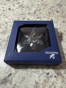 Pequeño copo de nieve de cristal de Swarovski adorno de Navidad decoración navideña nuevo con certificado - Imagen 1 de 6