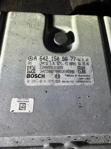 A6421508877 Bosch 0281014325 Mercedes CDI Engine ECU - Picture 1 of 1