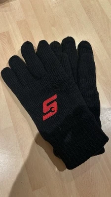 Snap On Thinsulate Isolant 5 Fingered Gloves With Fleece Lining - Image 1 of 4
