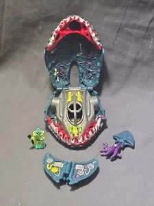 Mighty Max-Man Eater Mini Play Set Near Complete Bluebird 1992 - Picture 1 of 4